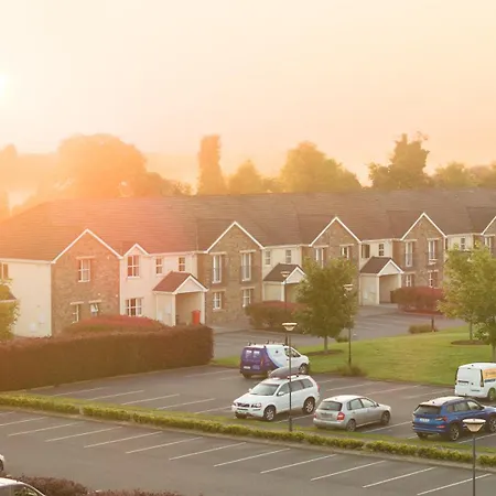 بيت للعطل Knightsbrook Courtyard تريم