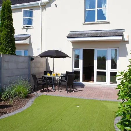 Knightsbrook Courtyard بيت للعطل