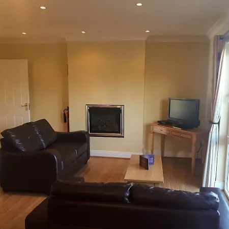 Knightsbrook Courtyard Holiday home