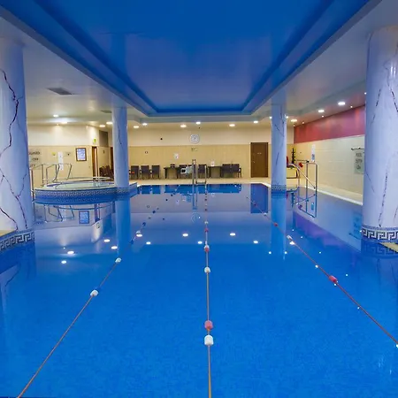 Knightsbrook Courtyard تريم