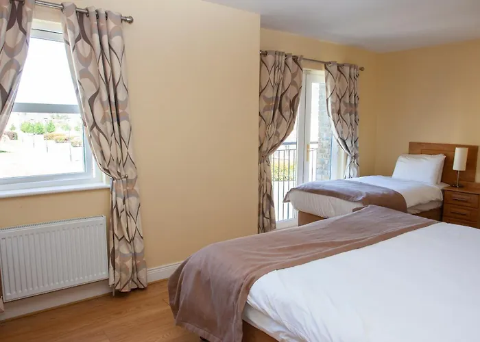 Tatil Evi Knightsbrook Courtyard