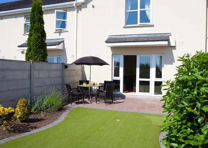 Knightsbrook Courtyard Дом отдыха