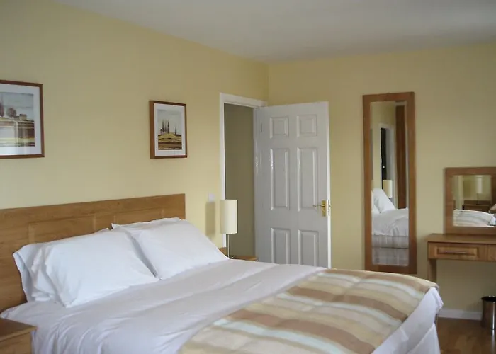 Knightsbrook Courtyard Tatil Evi *