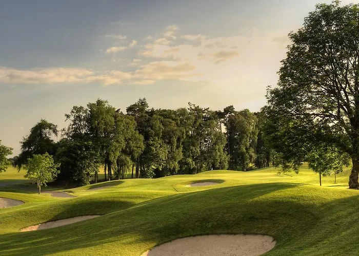 Дом отдыха Knightsbrook Courtyard Трим