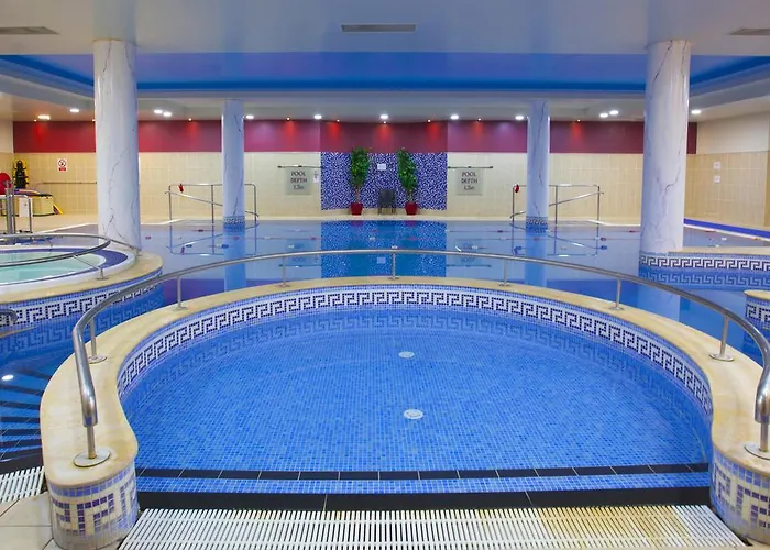 Дом отдыха Knightsbrook Courtyard *